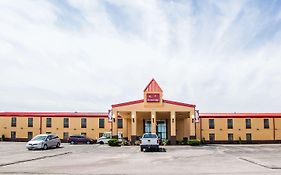 Econo Lodge Truman Inn